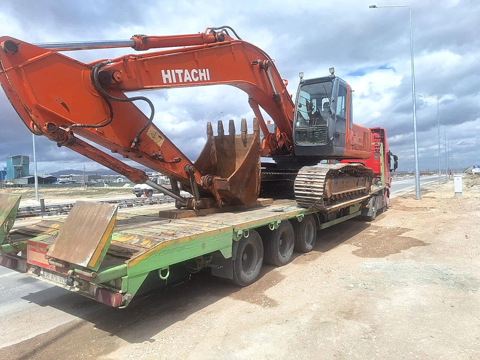 Is Makinesi Tasima Kayseri Agir Nakliyat 5