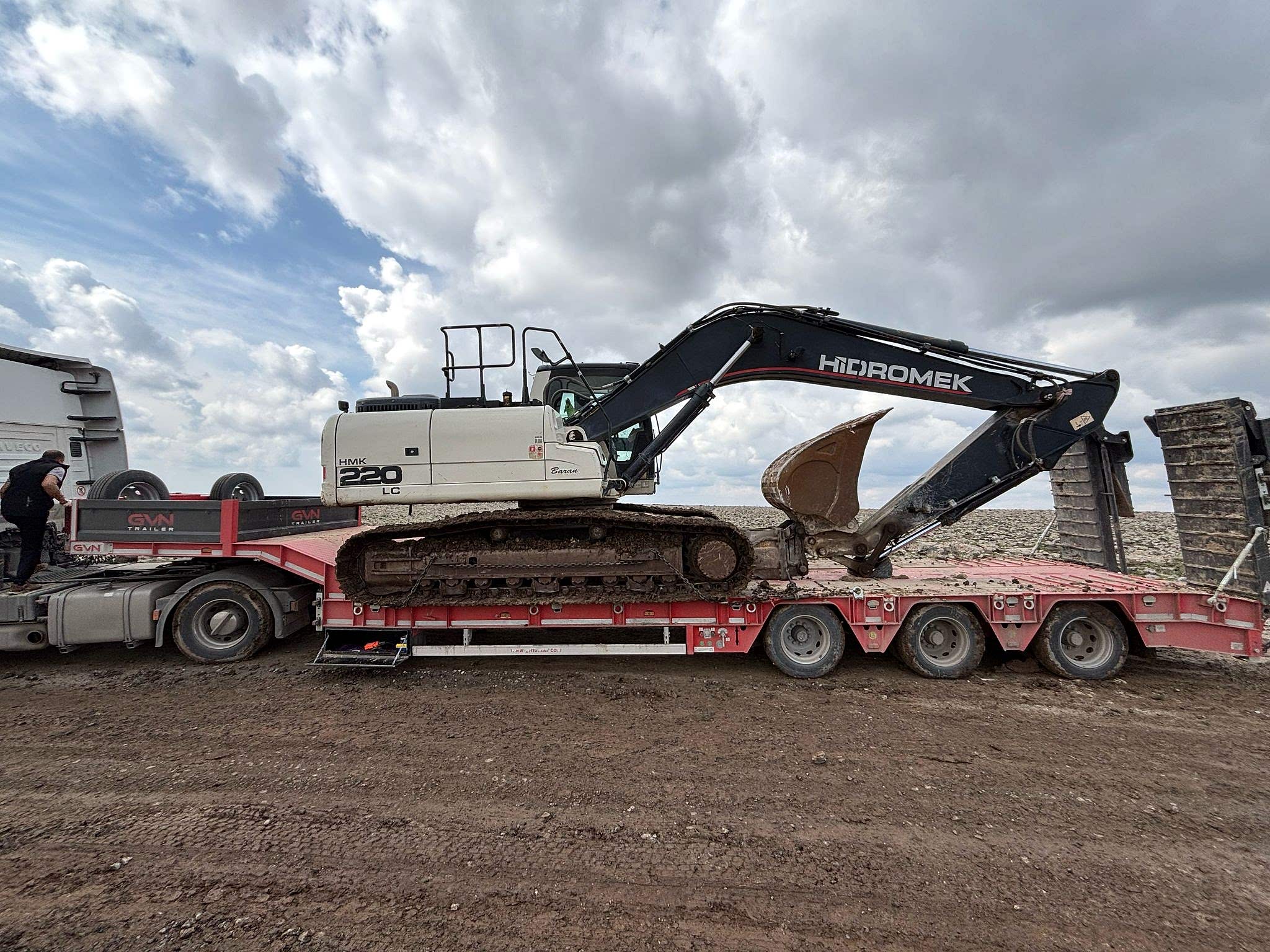 Is Makinesi Tasima Kayseri Agir Nakliyat 8